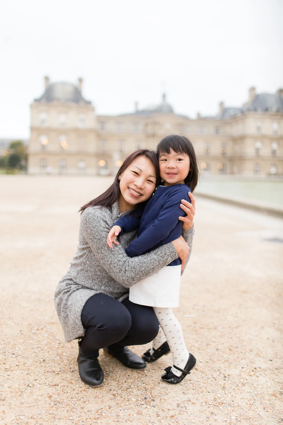 winter-family-photo-shoot-ideas-7