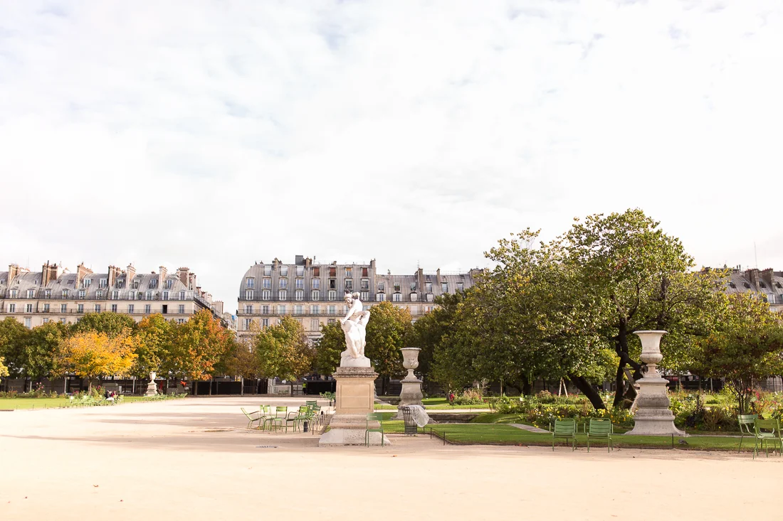 spring-fall-family-maternity-paris-palais-royal-louvre-photo-session-inspiration_017.jpg