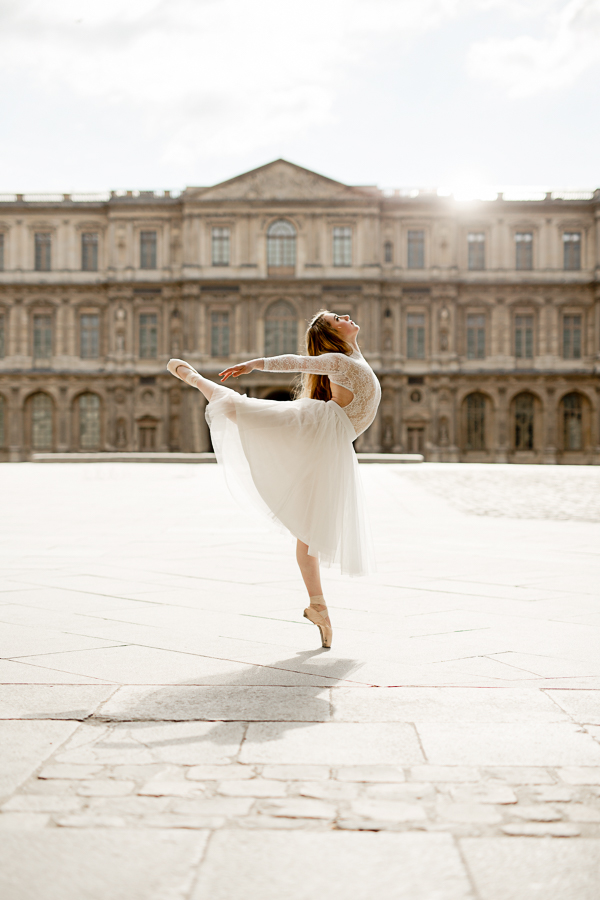 paris-photographer-ballerina-portrait-katie-donnelly-photography-1.jpg