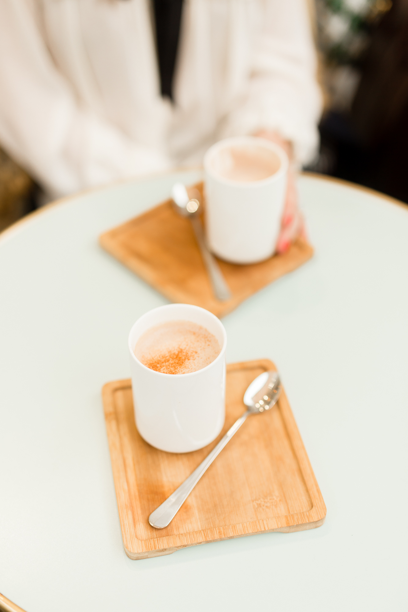 Doesn’t this make you want some of that steaming hot cocoa!? Mmmmmm, so good!