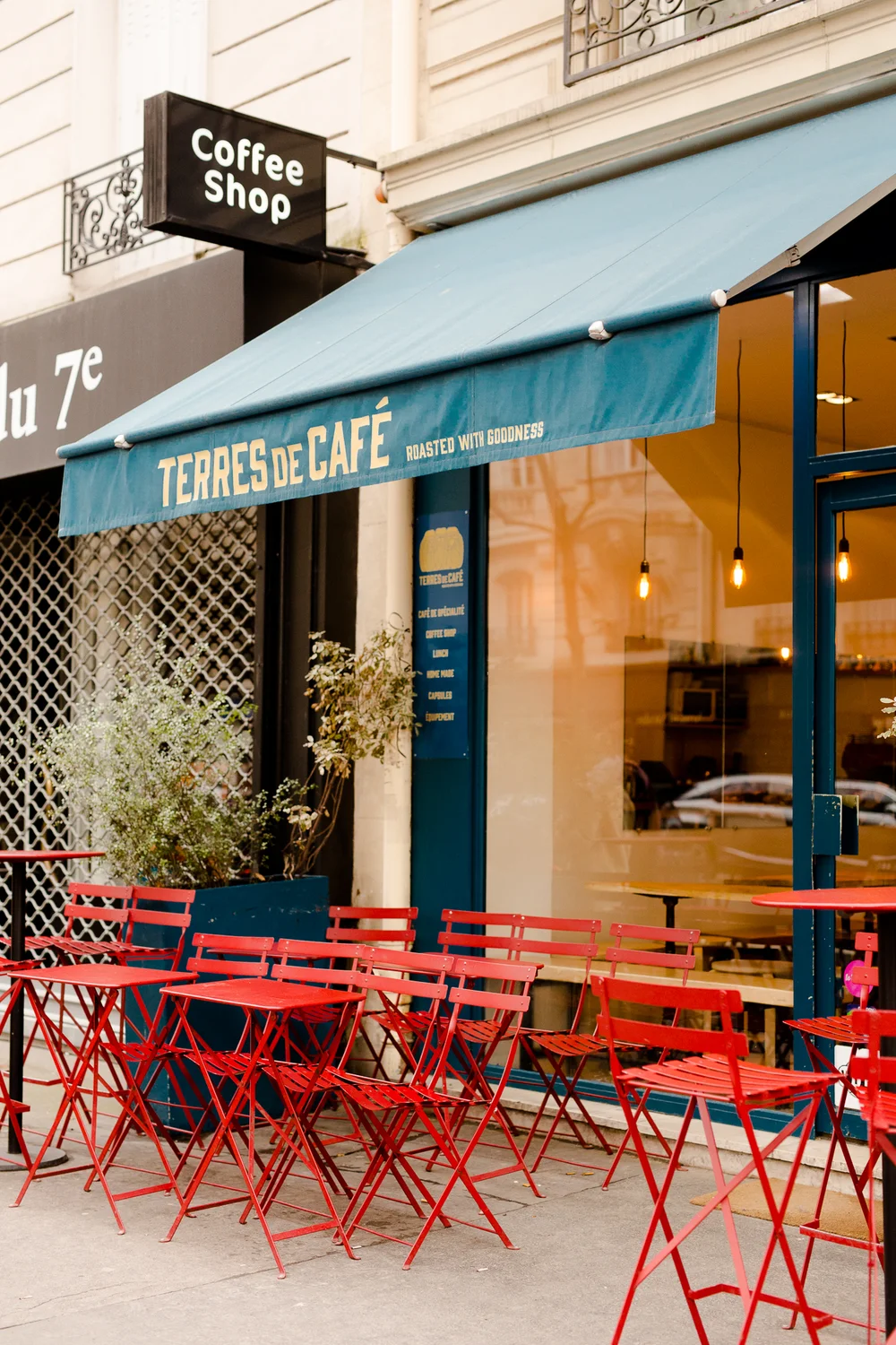 7 Best Coffee Shops Around the Eiffel Tower Paris — Best Paris Photographer