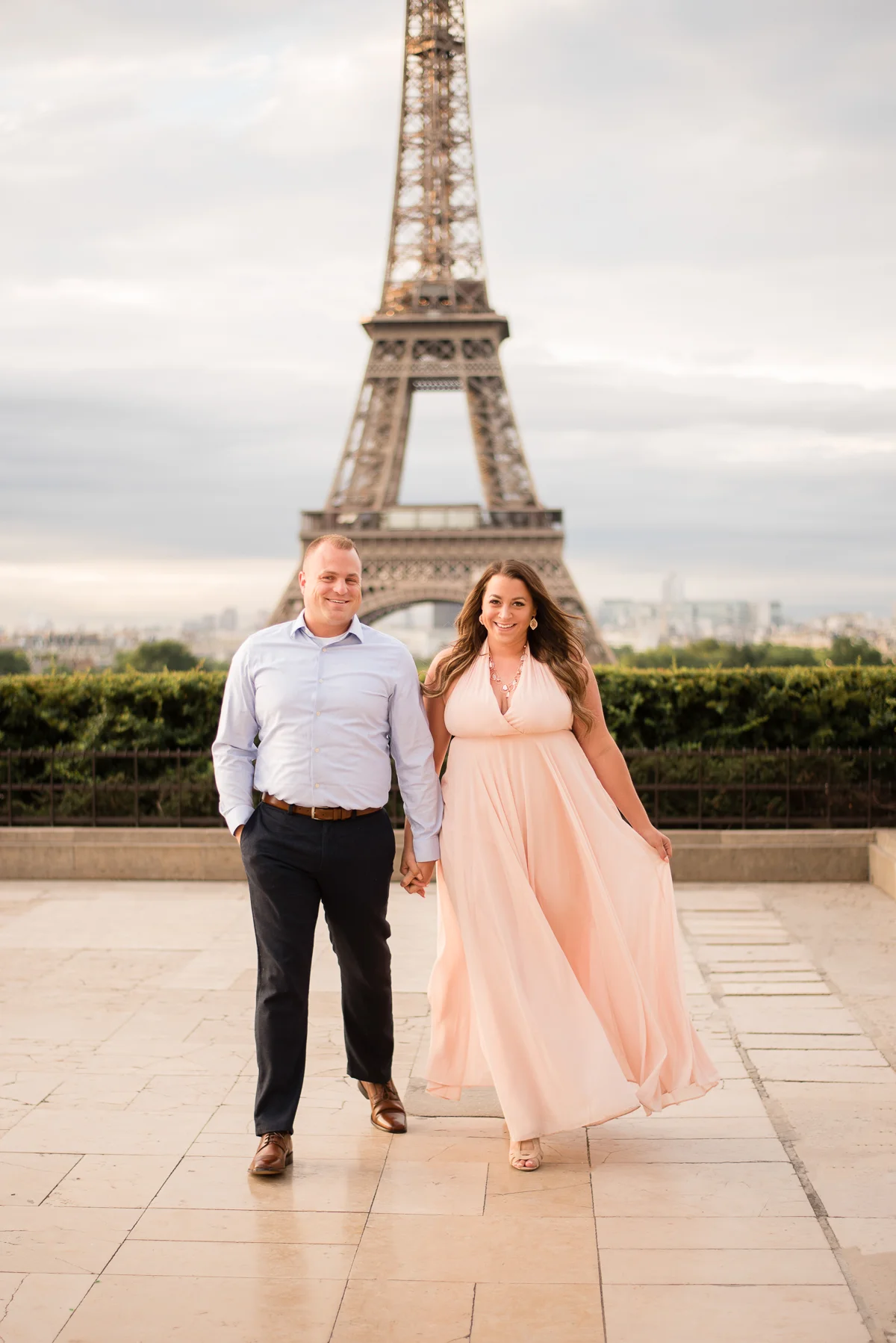 Romantic-Parisian-Photo-Session-Eiffel-Tower-Photographers,-Katie-Donnelly-Photography_001.jpg