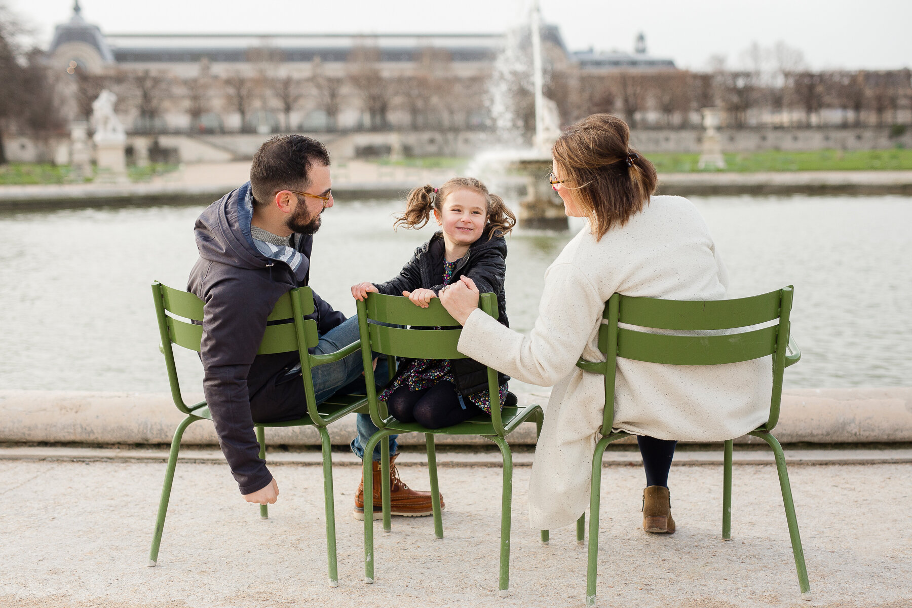 fall-family-photo-shoot-paris-louvre_tuileries-3.jpg