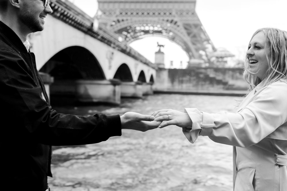 how-to-propose-in-paris-engagement-photographer-035.jpg
