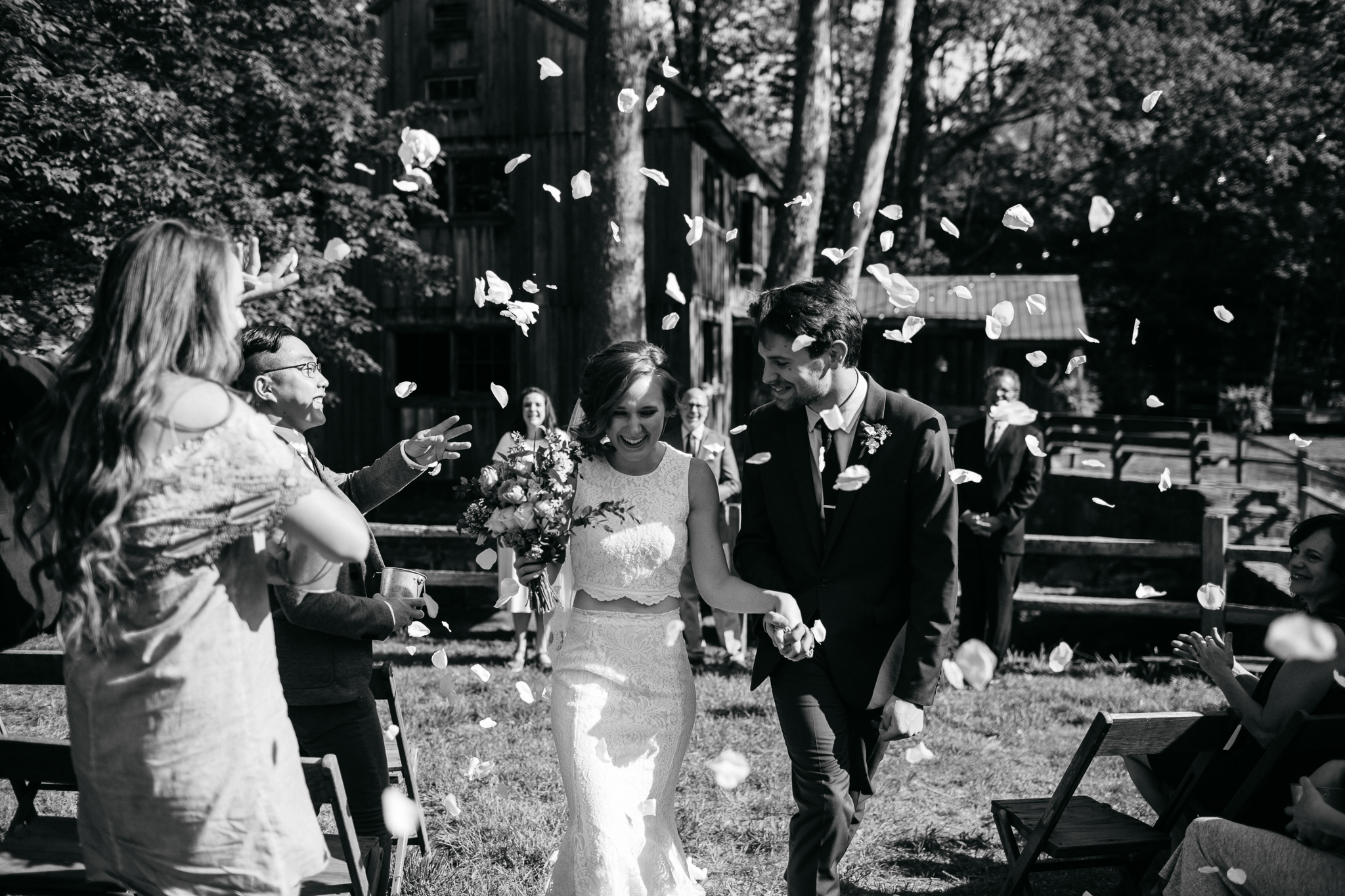 eastlyn bright intimate ohio backyard bohemian forest wedding photographer -64.jpg