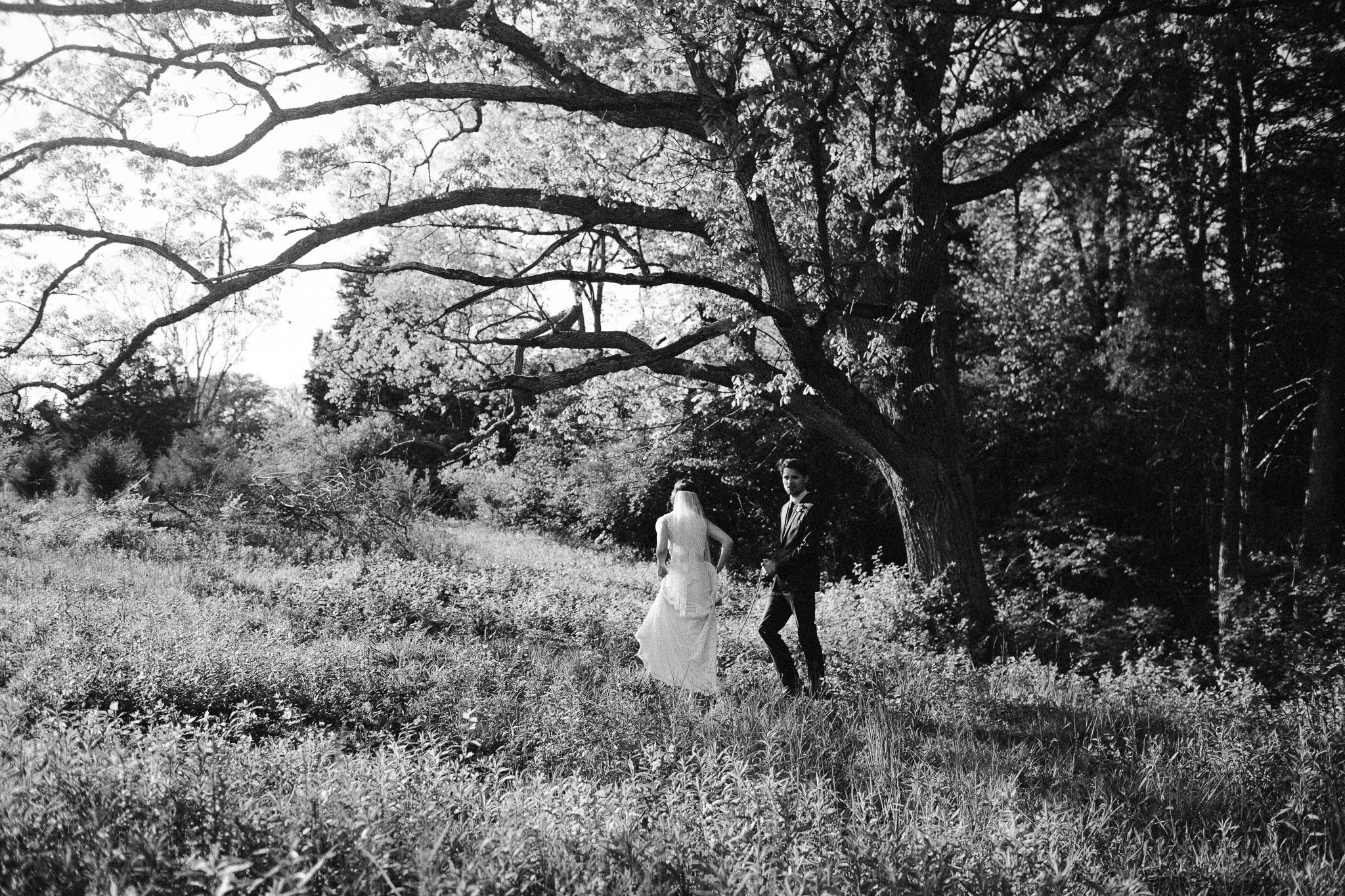 eastlyn bright intimate ohio backyard bohemian forest wedding photographer -98.jpg
