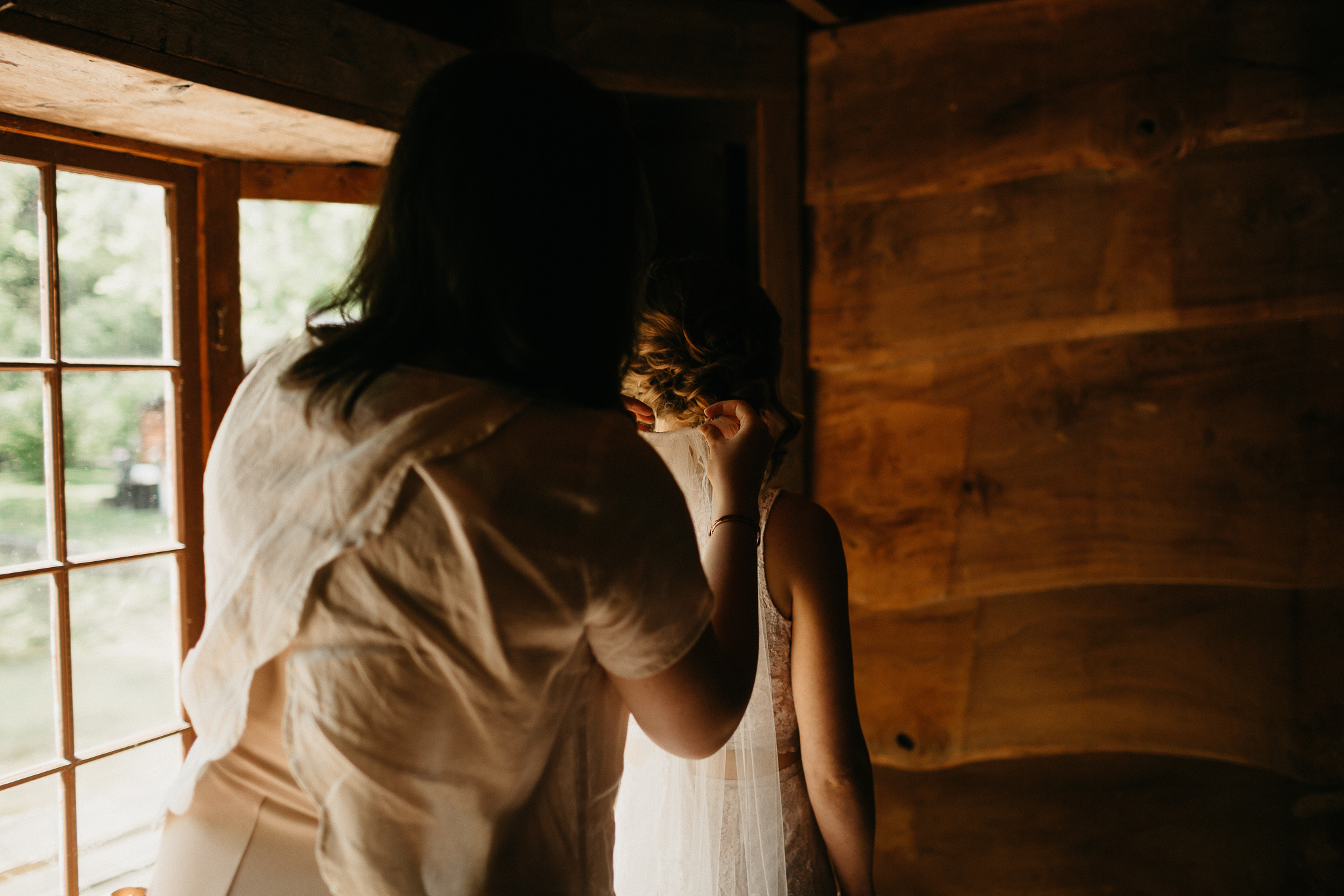 eastlyn bright intimate ohio backyard bohemian forest wedding photographer -271.jpg