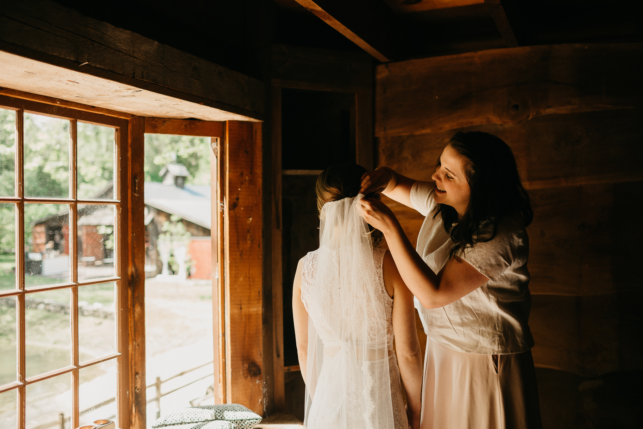 eastlyn bright intimate ohio backyard bohemian forest wedding photographer -272.jpg