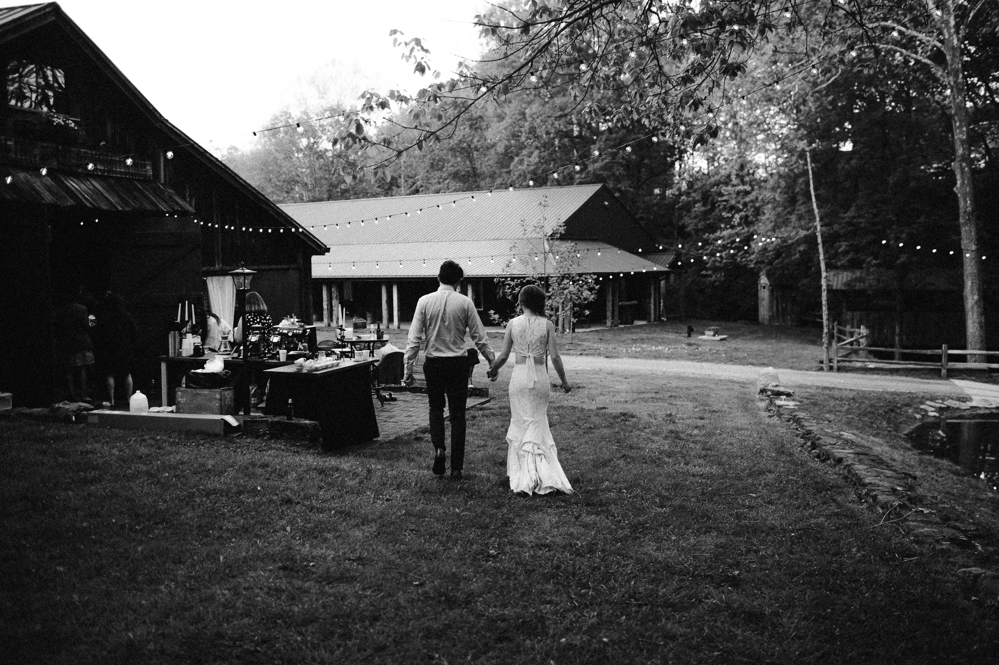 eastlyn bright intimate ohio backyard bohemian forest wedding photographer -198.jpg