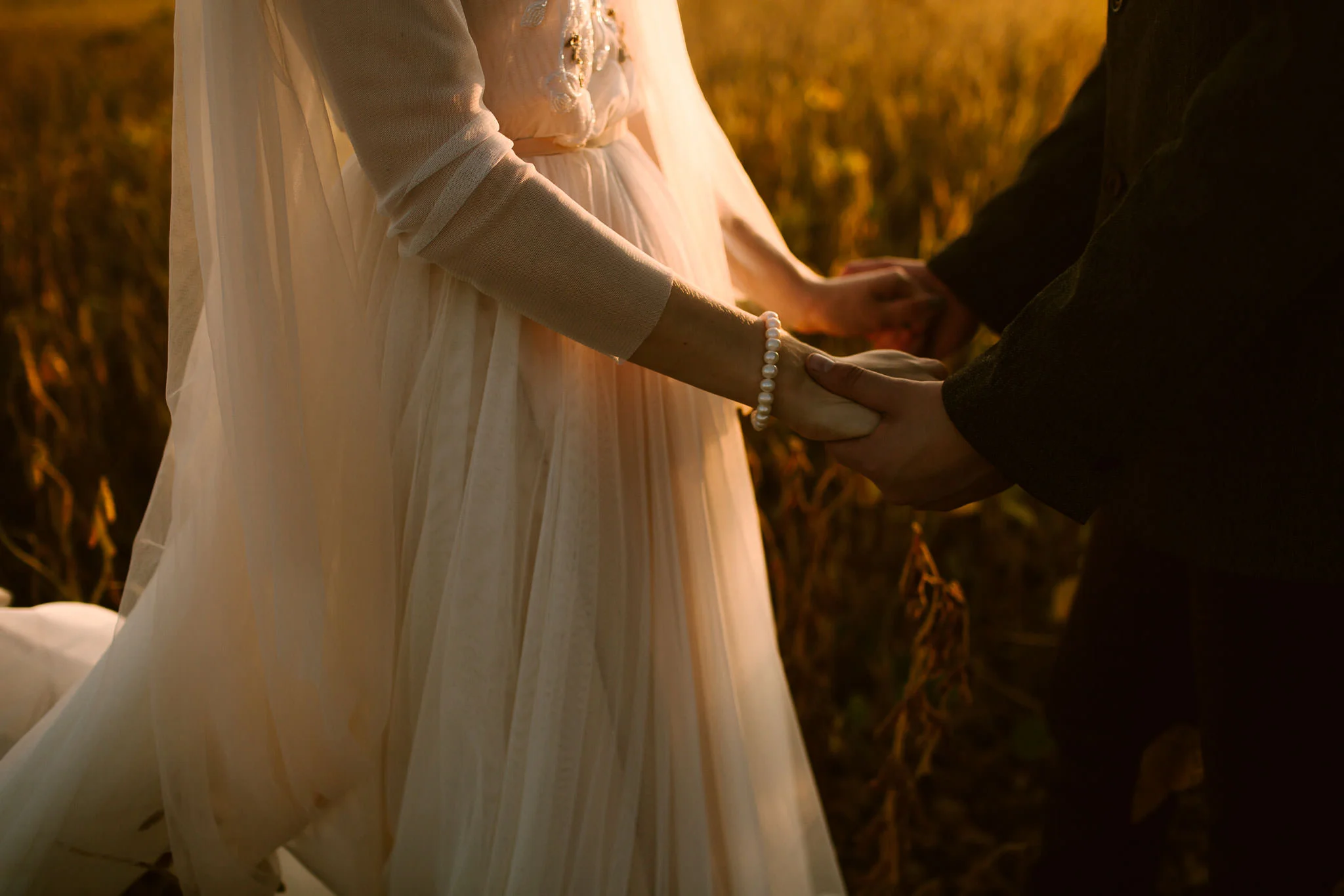 petersen-eastlyn-bright-ohio-autumn-wedding-photographer.jpg