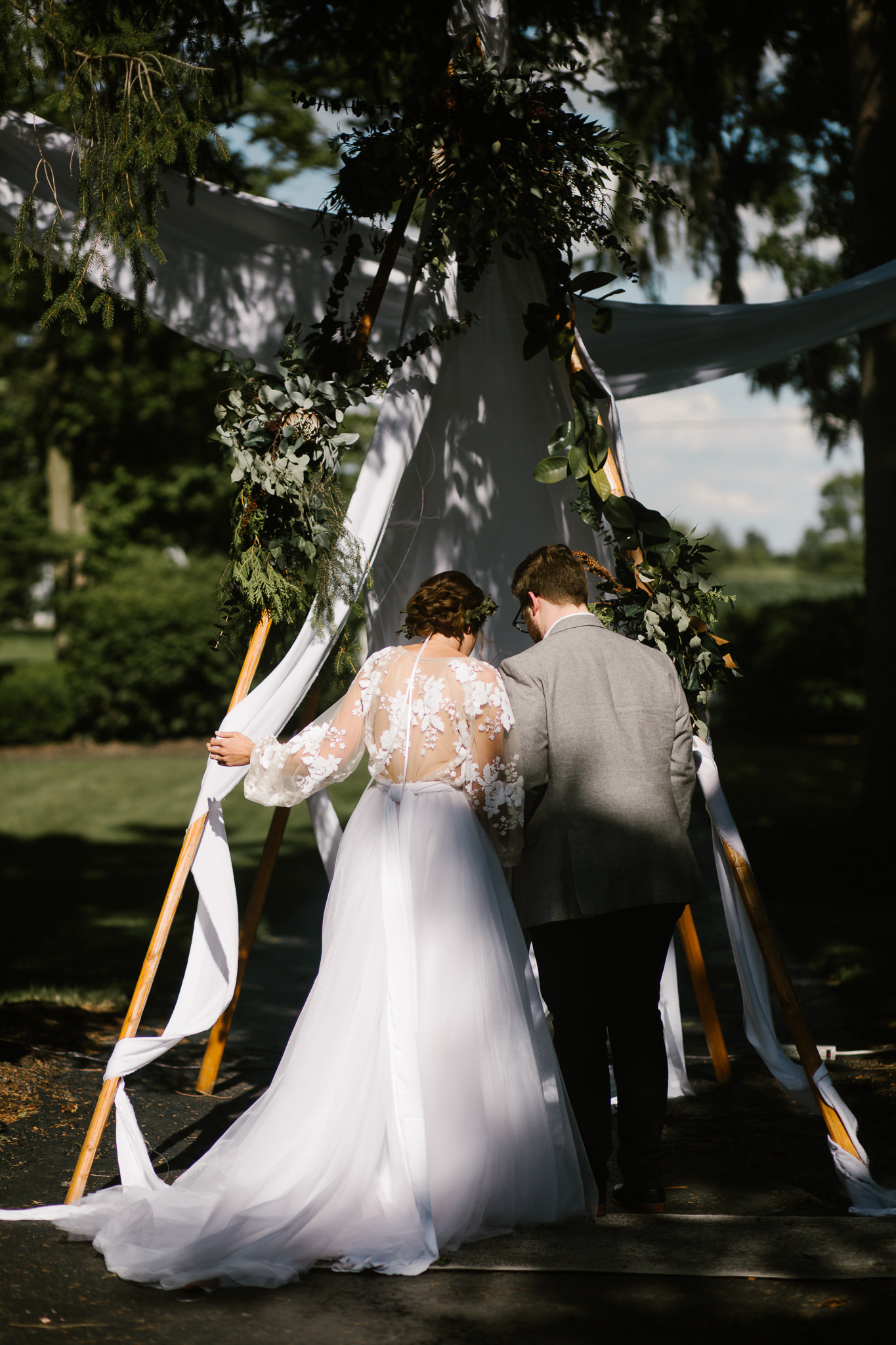 eastlyn and joshua findlay ohio wedding photographers bohemian outdoor wedding-117.jpg