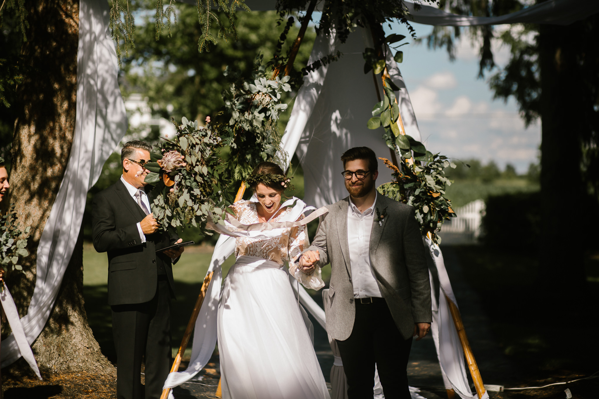 eastlyn and joshua findlay ohio wedding photographers bohemian outdoor wedding-121.jpg