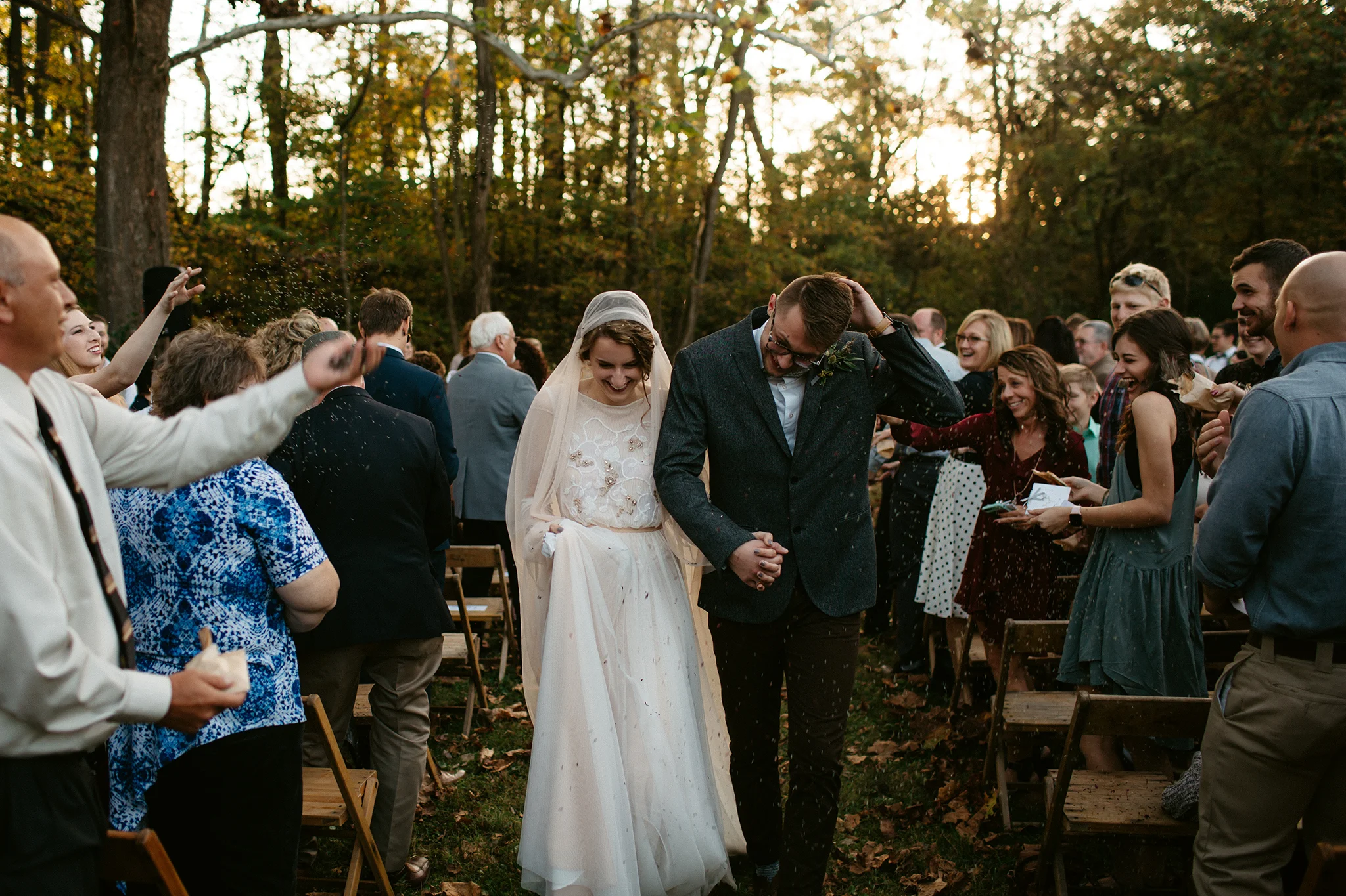 Jen &amp; Will's Outdoor Autumn Wedding in Rural Ohio