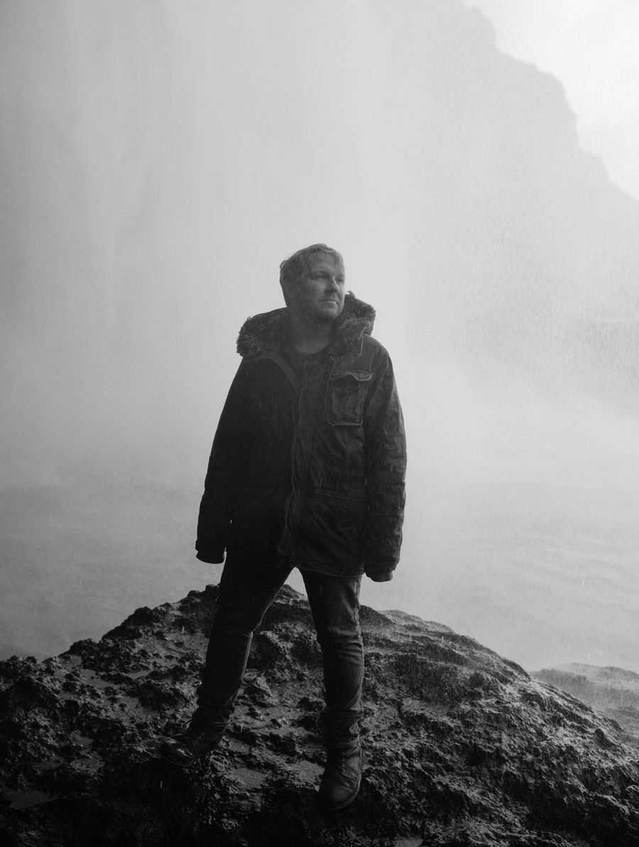 josh-waterfall-in-iceland.gif