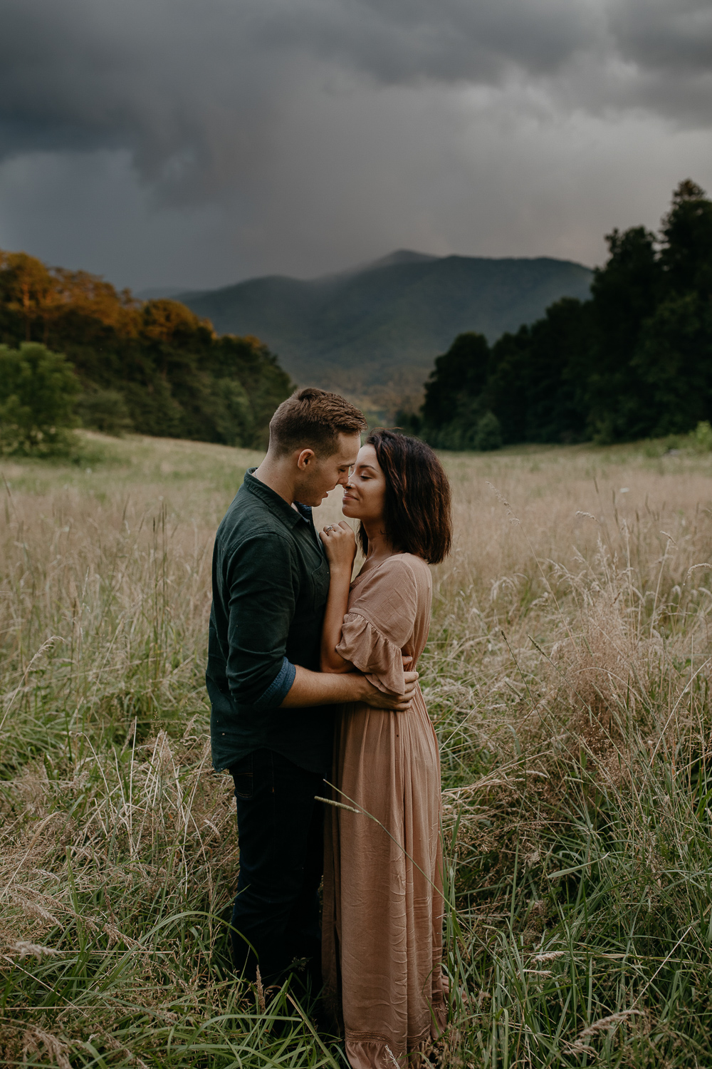 ariannamtorres and isaac engagement session at cades cove smoky mountains elopement-92.jpg
