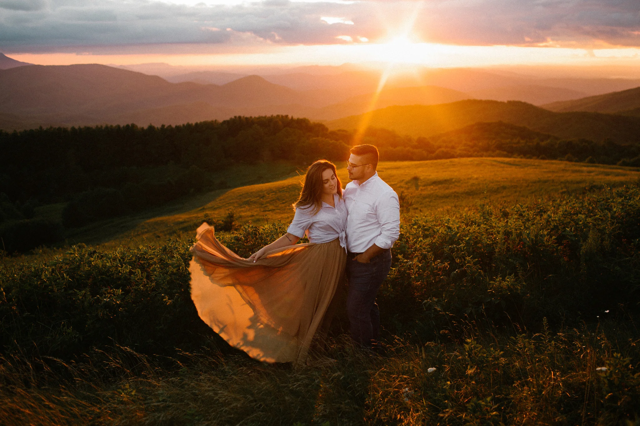 max-patch-mountain-asheville-north-carolina-advneture-elopment-photographer-70.jpg