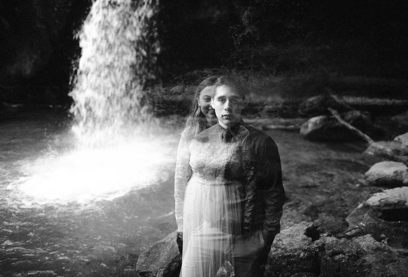 eastlyn and joshua hocking hills elopement photographer-5.jpg
