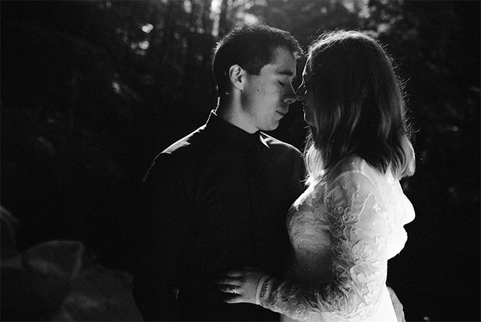 hocking hills elopement photographer13.gif