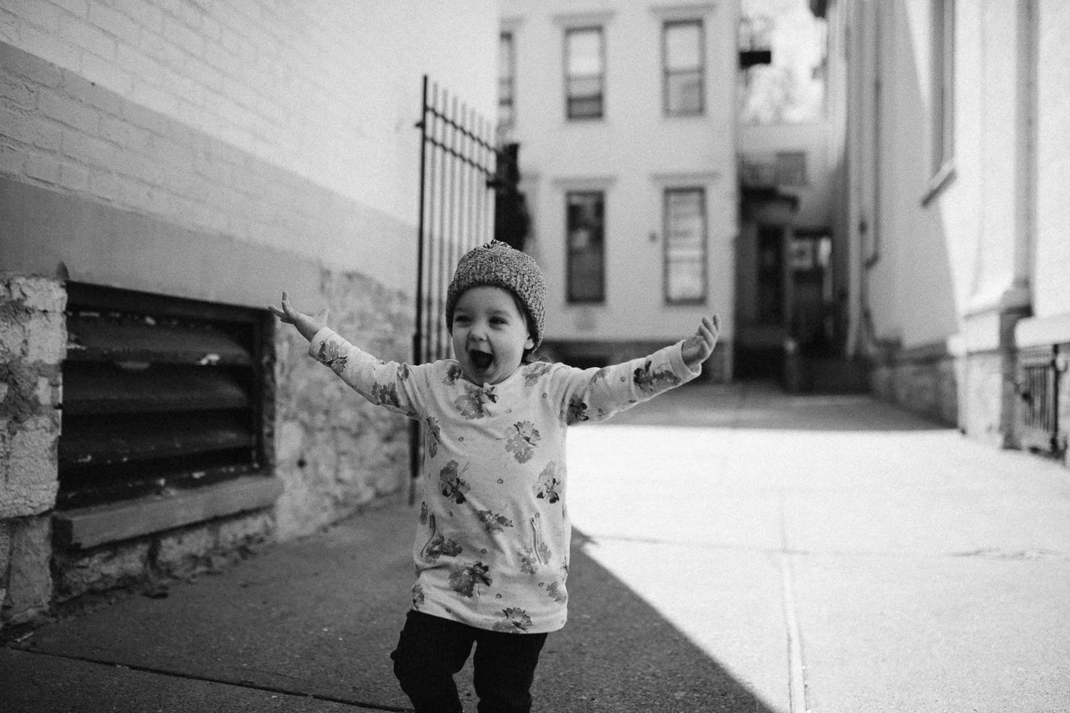 lifestyle family session in cincinnati ohio-60.jpg