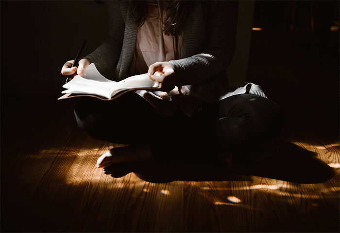hearken-gif-3.gif