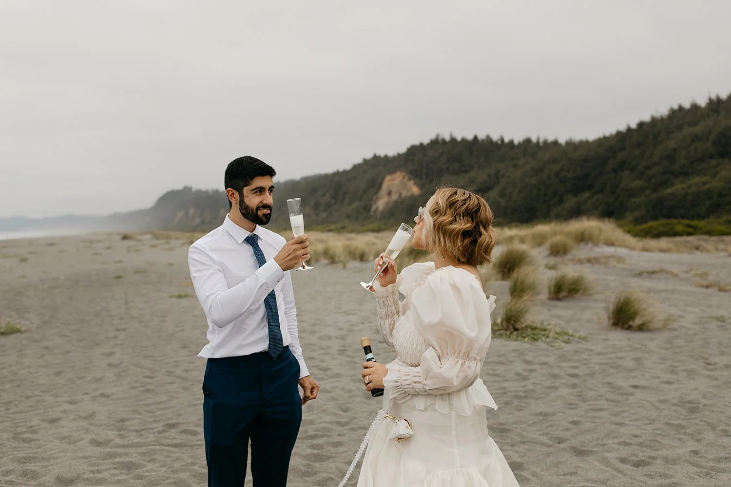 beach-elopement-toast-southern-oregon-coast.jpg