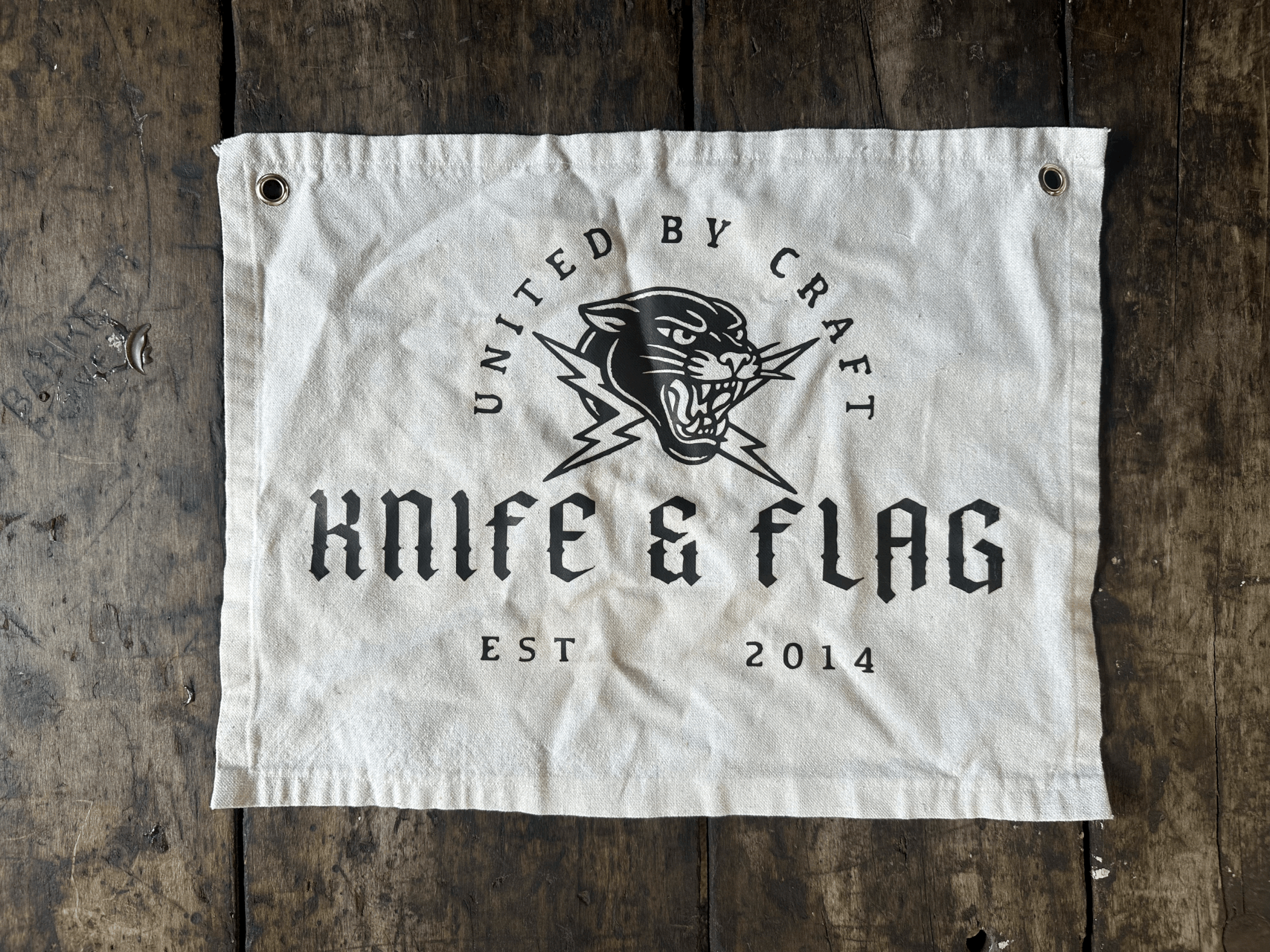 Knife & Flag Banner