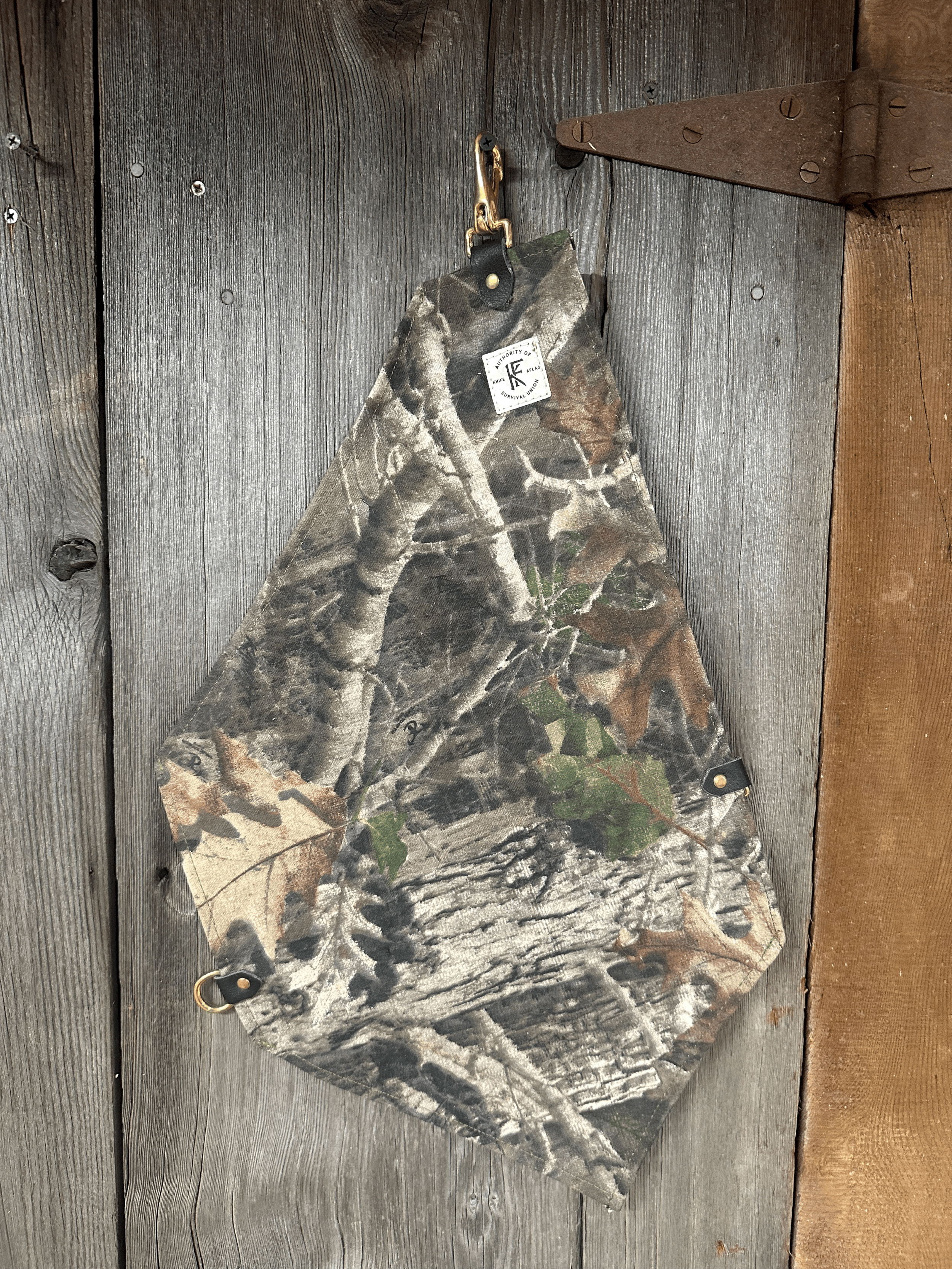 Camo Left sided Tattoo Leg Apron - Sample