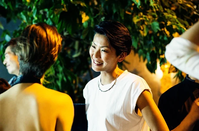 MODEL REN OGATA WITH SOME/THINGS CREATIVE DIRECTOR MONIKA BIELSKYTE AT THE JOYCE WANG INTERIORS RARE TABLES COLLECTION LAUNCH EVENT IN COLLABORATION ASIA SOCIETY HONG KONG & SOME/THINGS, PHOTOGRAPHED BY ALEXEY BLAGUTIN, SOME/THINGS AGENCY