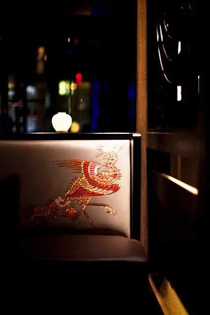 michelin star awarded modern cantonese fine dining restaurant, HAKKASAN, located in midtown manhattan, new york / photographed by matteo carcelli, SOME/THINGS AGENCY