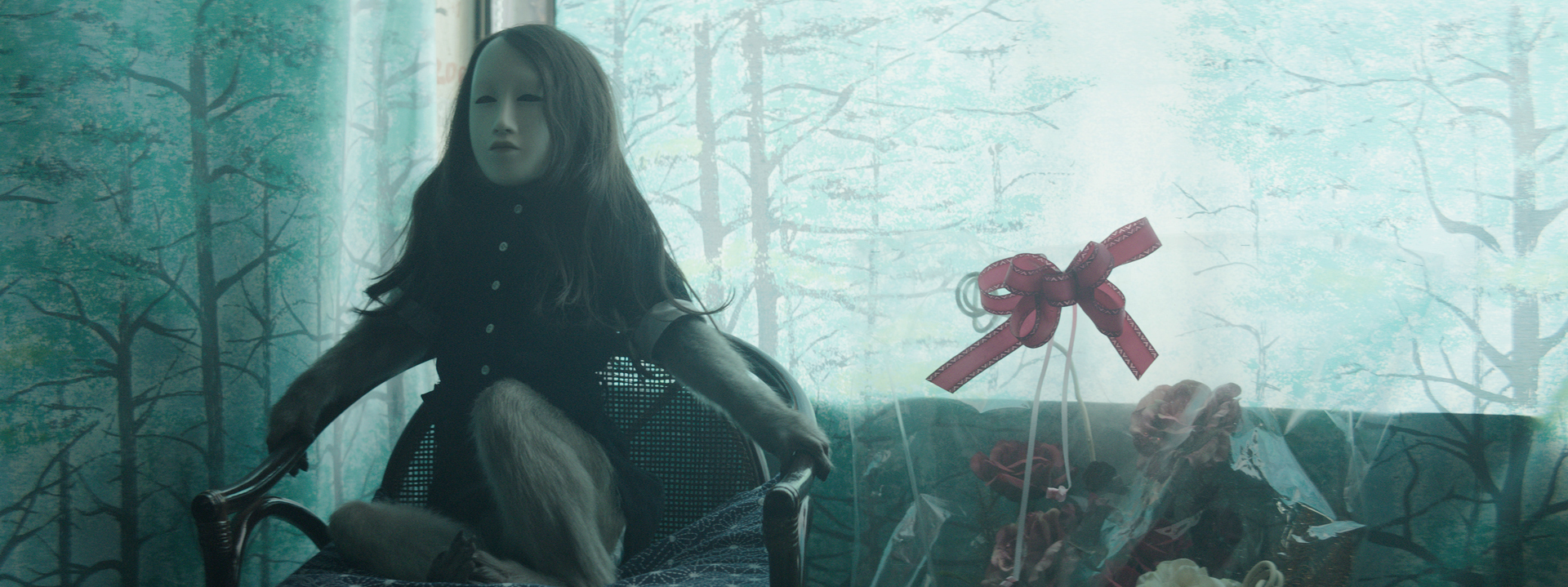 pierre huyghe, from 'IN. BORDER. DEEP', hauser & wirth london, 2014, video still. © pierre huyghe, courtesy the artist, hauser & wirth, london and anna lena films, paris 