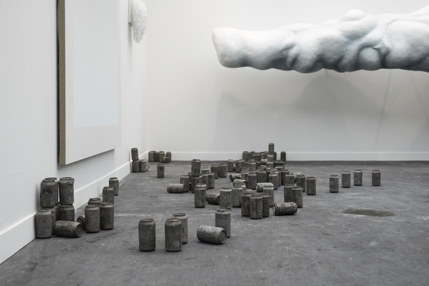 massimo bartolini cloud club 2015 | kaari upson my mom drinks pepsi 2014 | massimo de carlo gallery