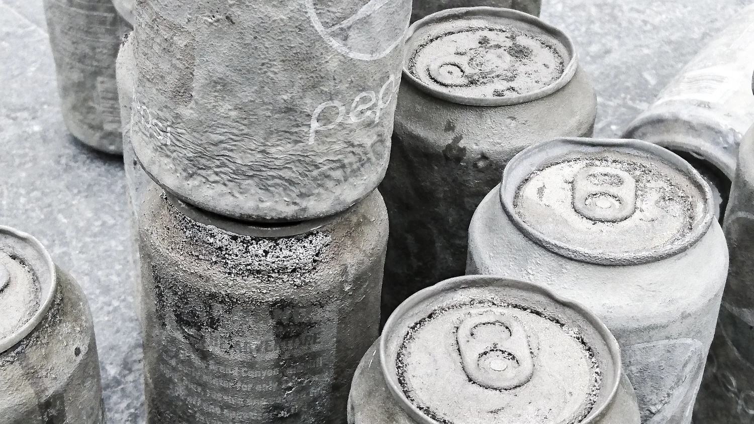 massimo bartolini cloud club 2015 | kaari upson my mom drinks pepsi 2014 | massimo de carlo gallery