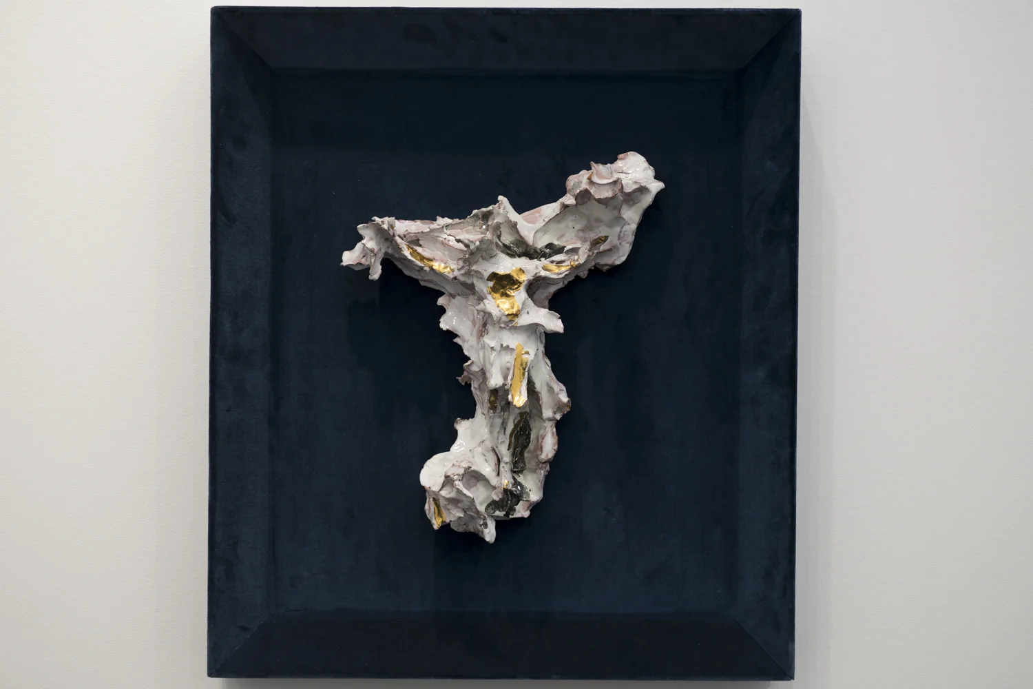 lucio fontana d eposizione della croce, 1959-1960 galerie karsten greve