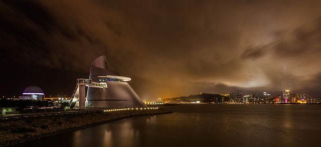 Photo By Diego Delso , Wikimedia Commons, License CC-BY-SA 3.0 "