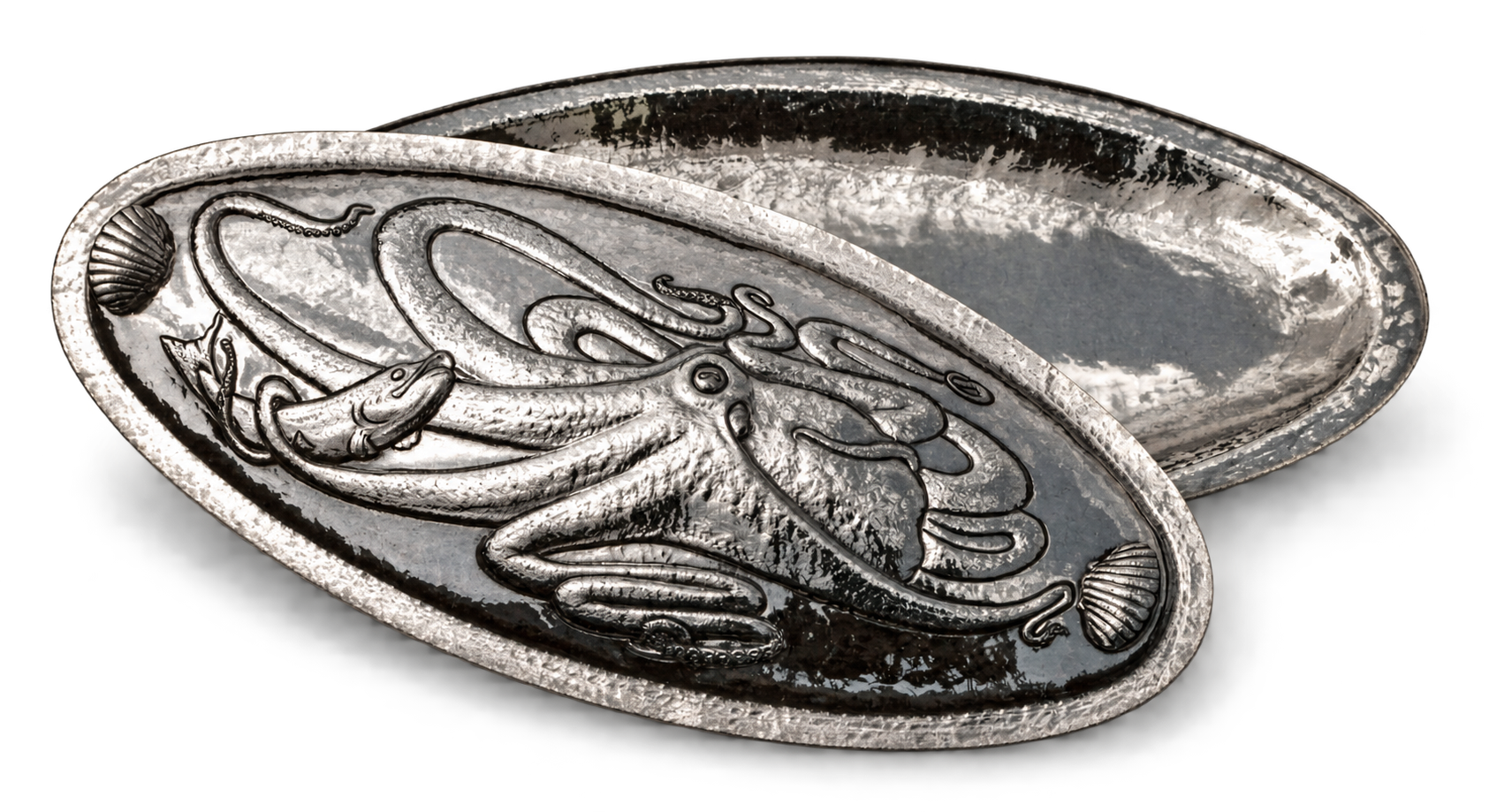 Open silver octopus box.png