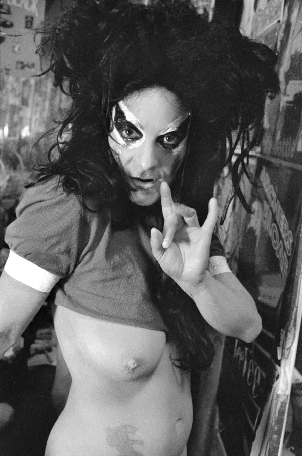 #7_04bw Copyright Laure Leber.jpg
