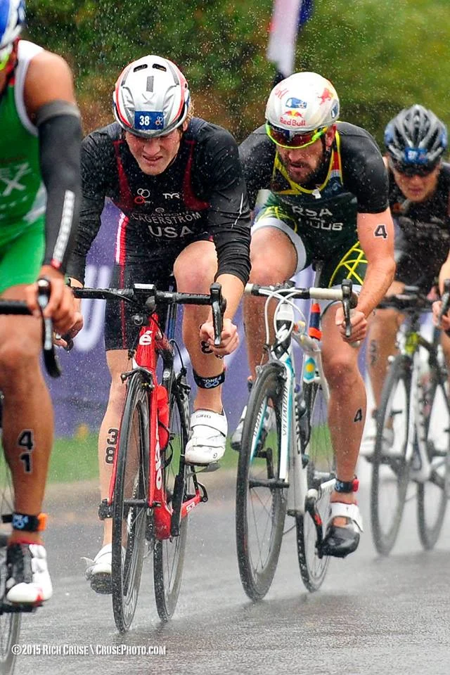 What's it Like Inside an ITU World Triathlon Series Race?