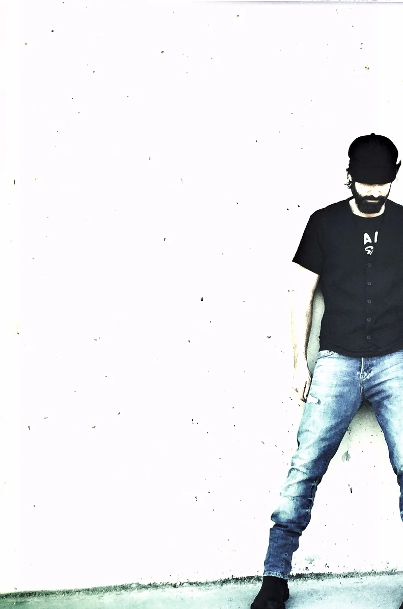 Johnny | 2015