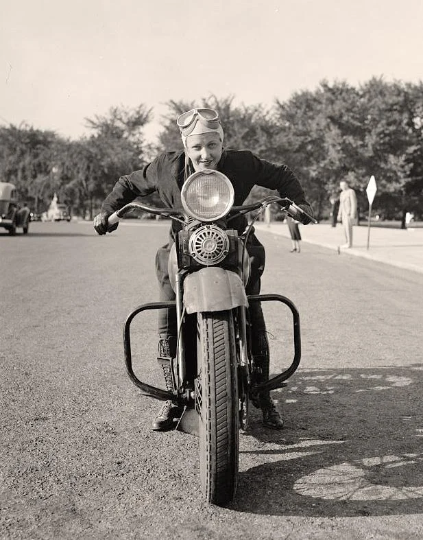 Motorcycle-Girl.jpg