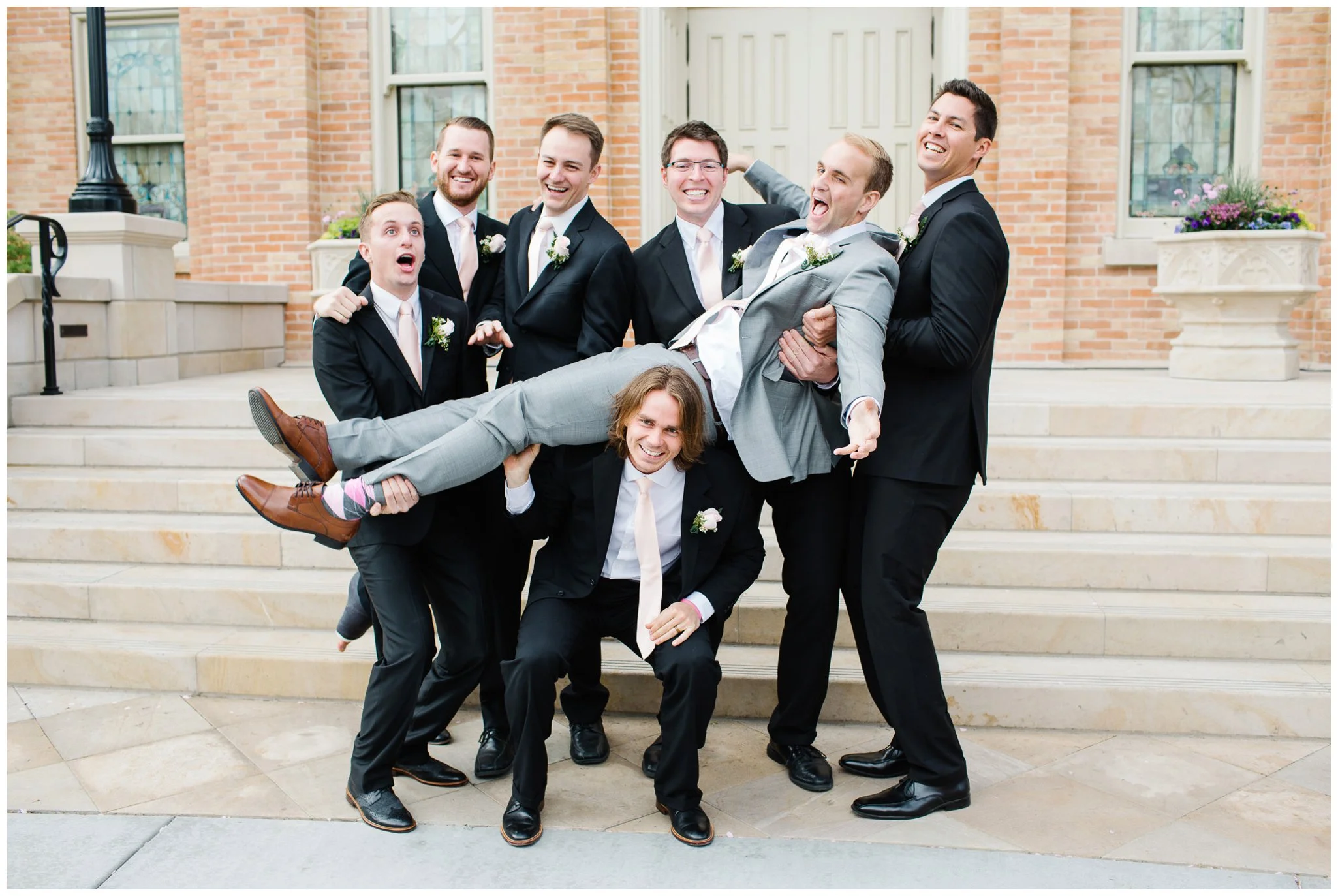 BronwenRomneyWedding_007.jpg