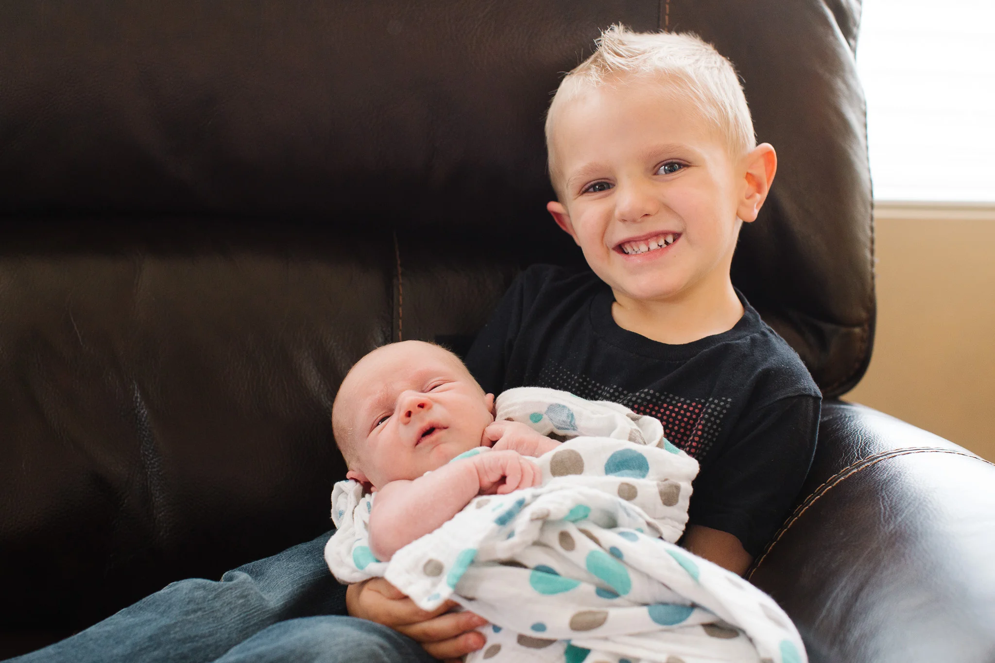 ConnorNewborn_010.jpg