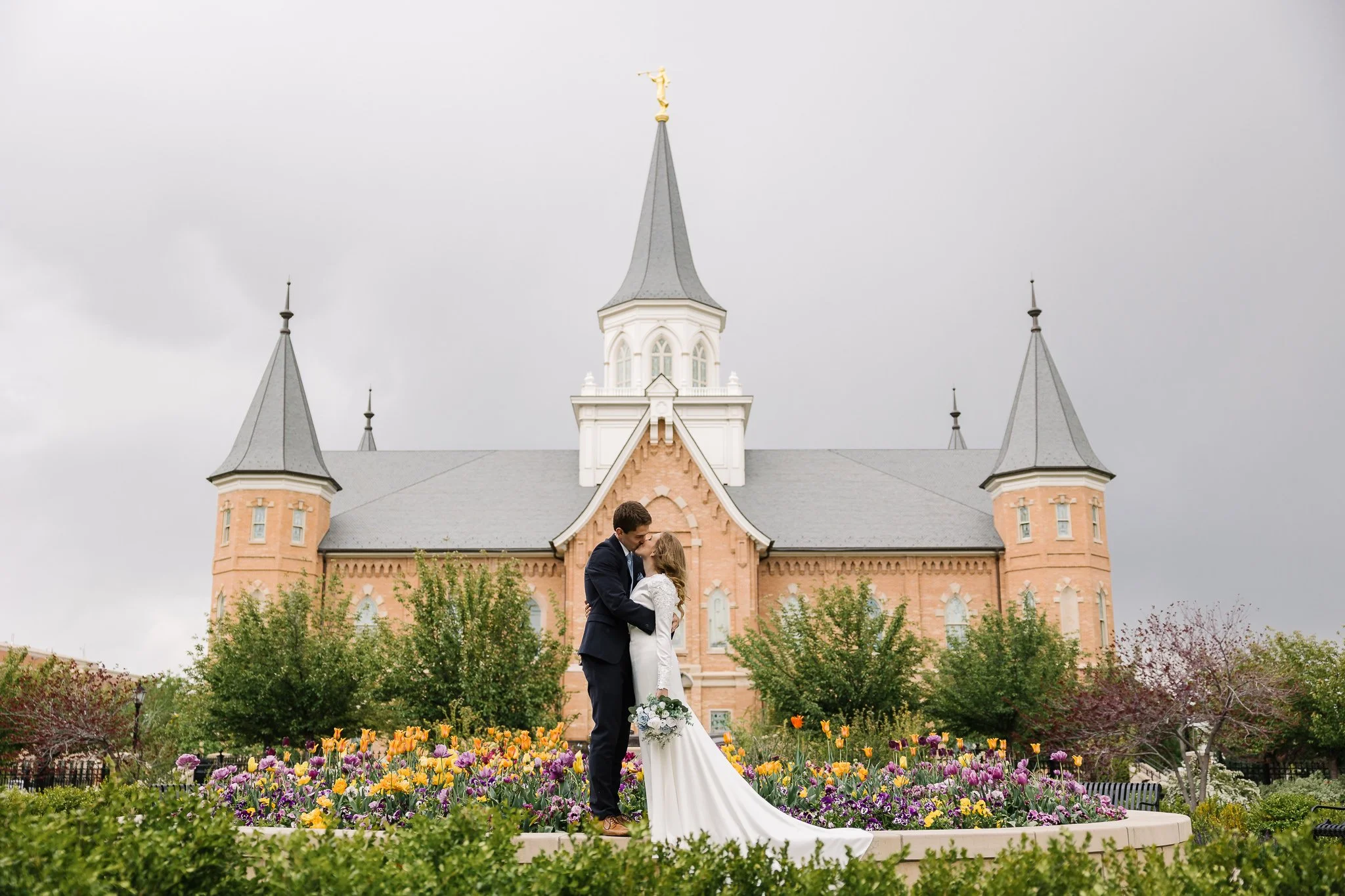 Provo-City-Center-Temple-Wedding-Photography_006.jpg