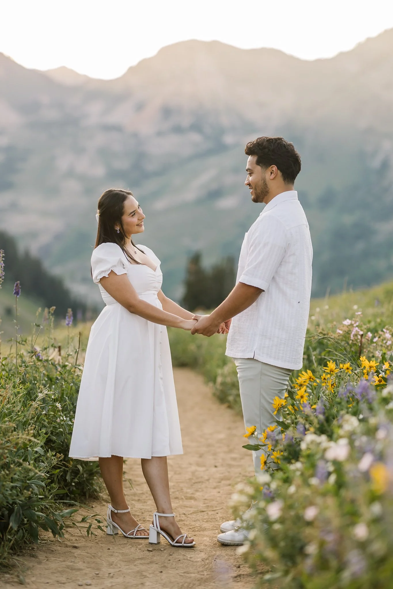 Wildflower-Engagement_Photography_022.jpg