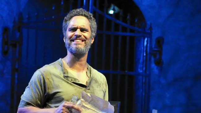 Martín as Luís Trescante in Olives and Blood at Connecticut Repertory Theater