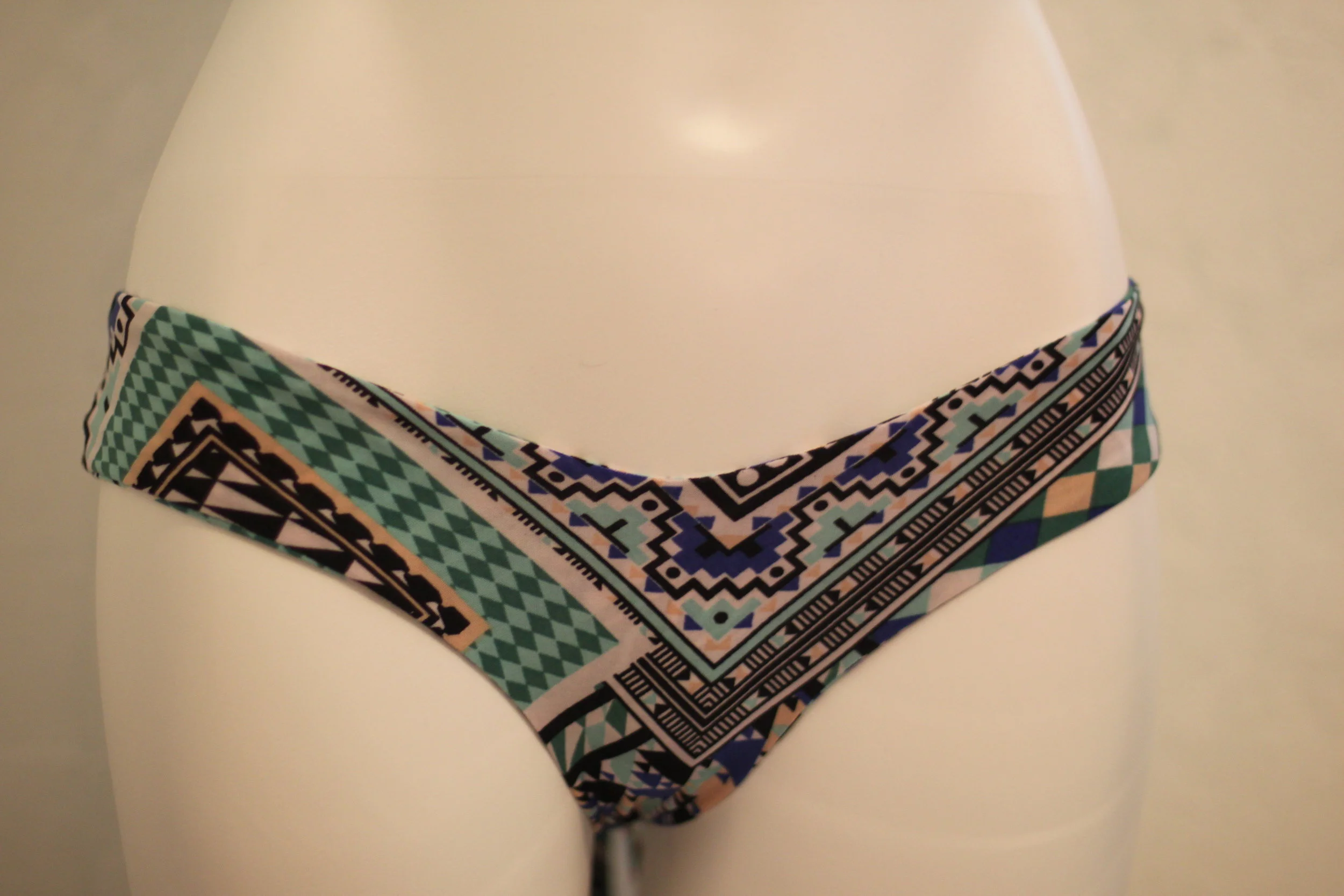 cartegena blues stainedglass.JPG