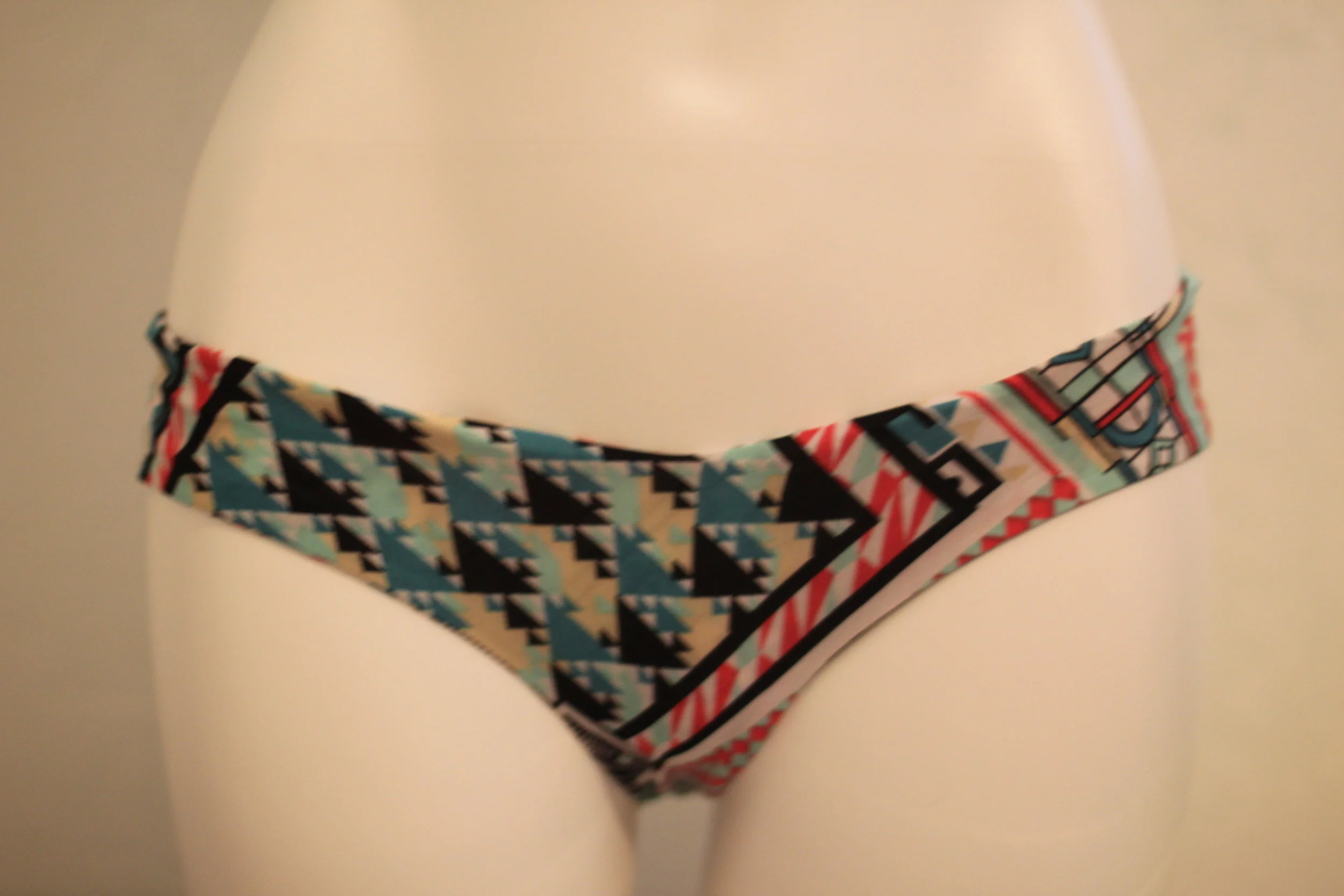 cartegena stainedglass tribal.JPG