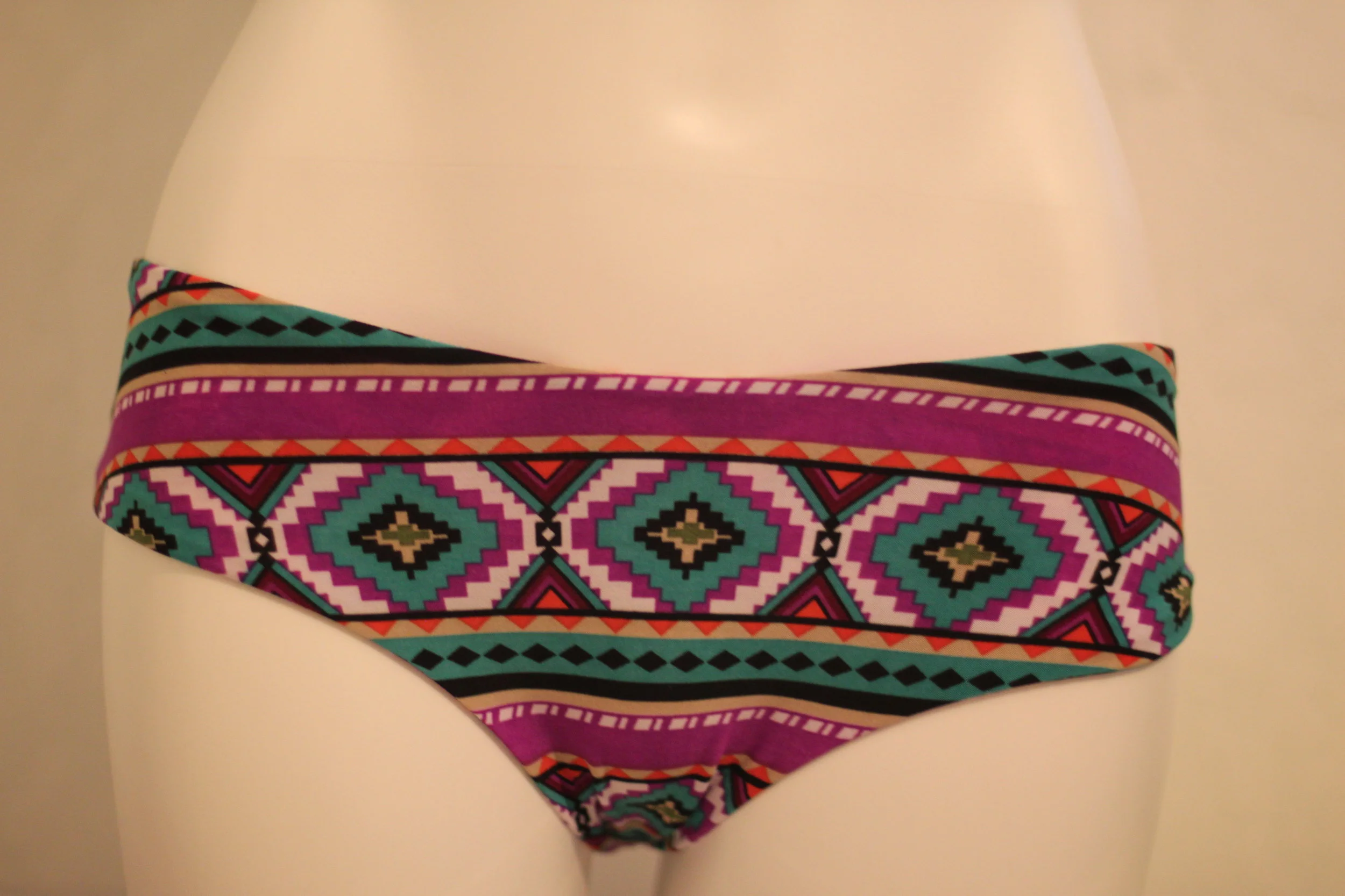 teahupo'o bright navajo.JPG