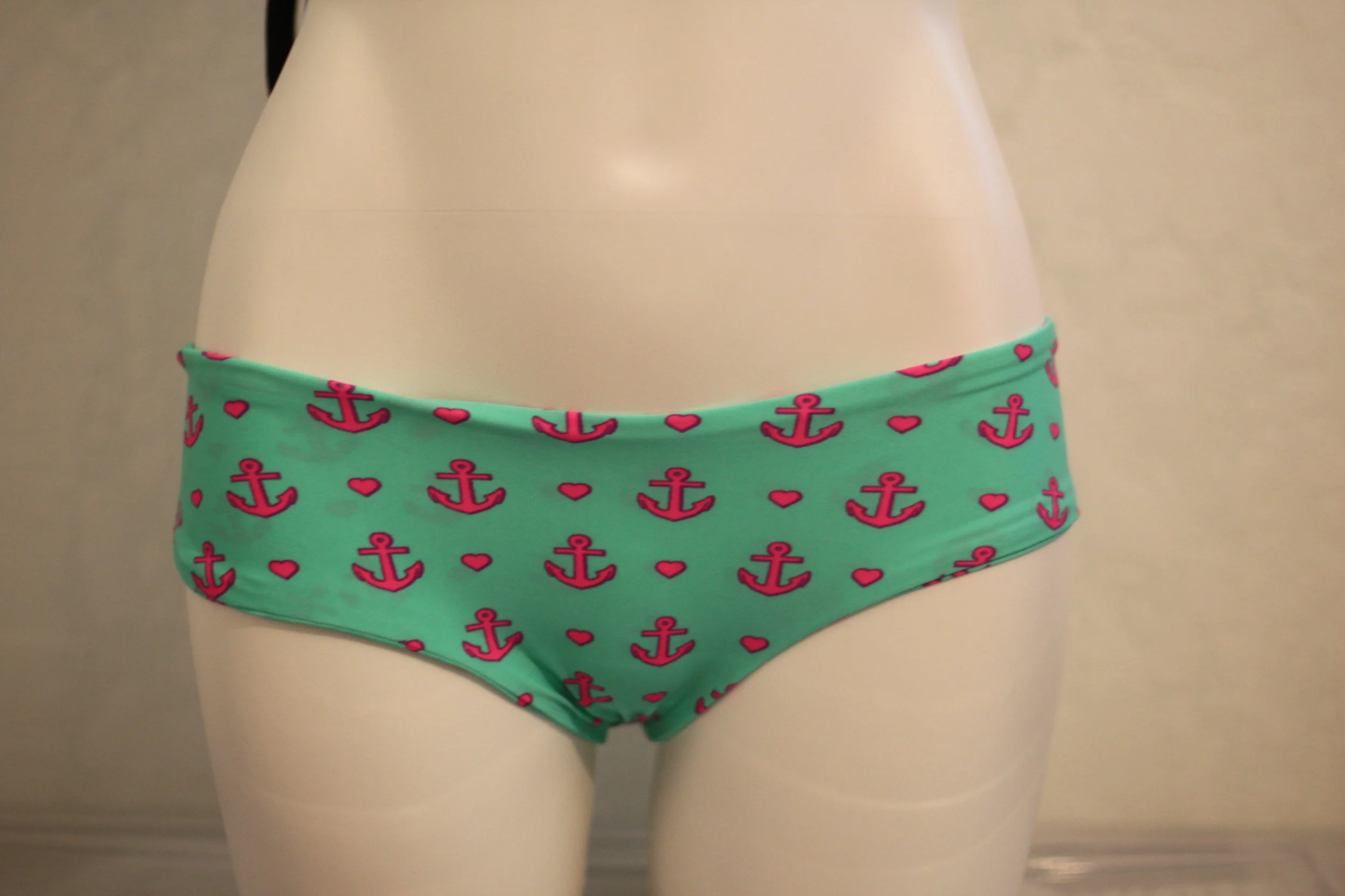 teahupo'o seamist anchor luv.JPG