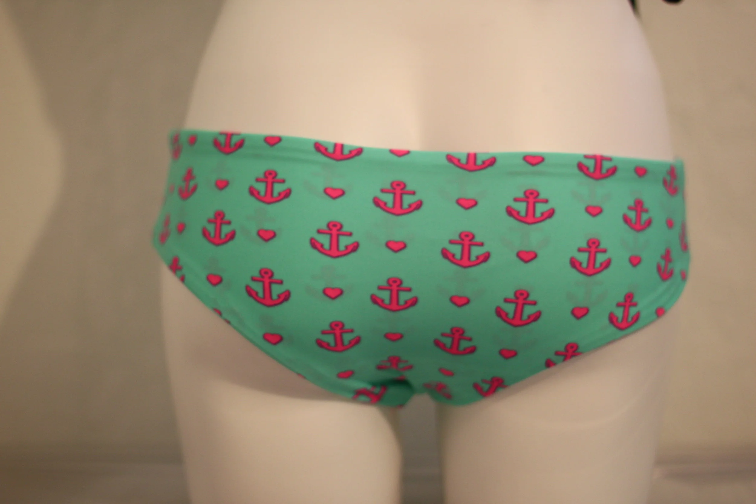 teahupo'o back anchor.JPG