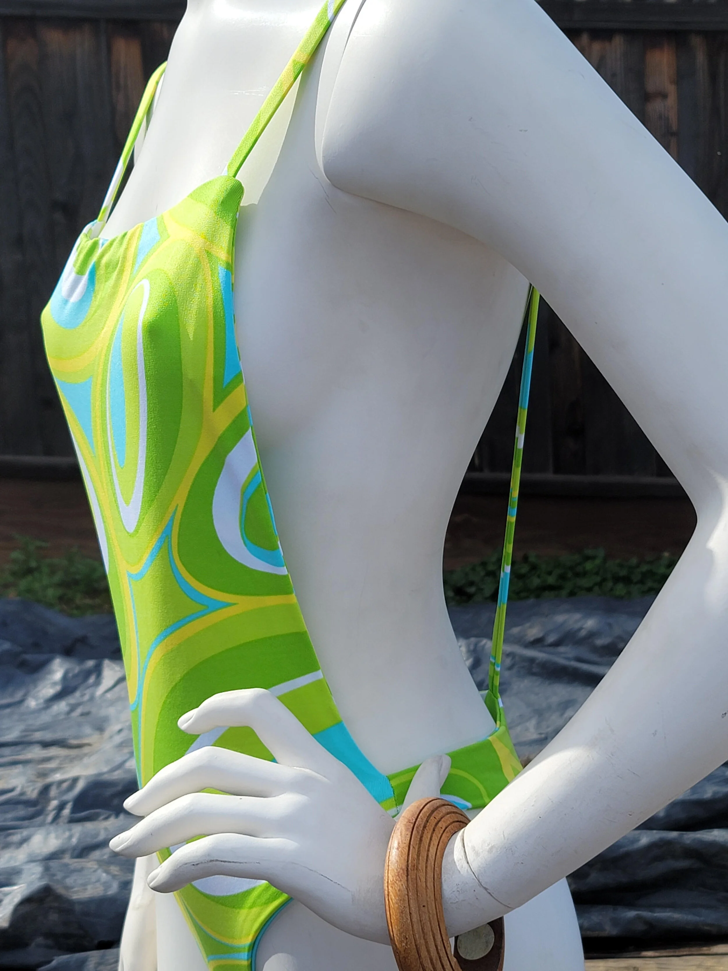 Hollywood Pucci Lime sideview.jpg